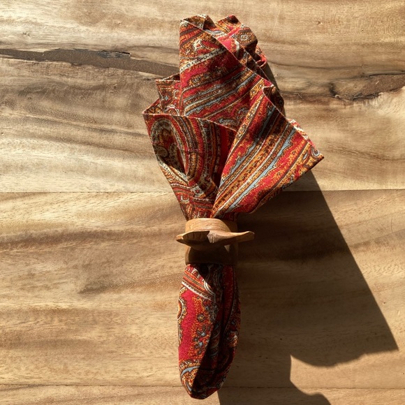 Pottery Barn Vintage Paisley Linen Napkins Set of 12 - Picture 5 of 15